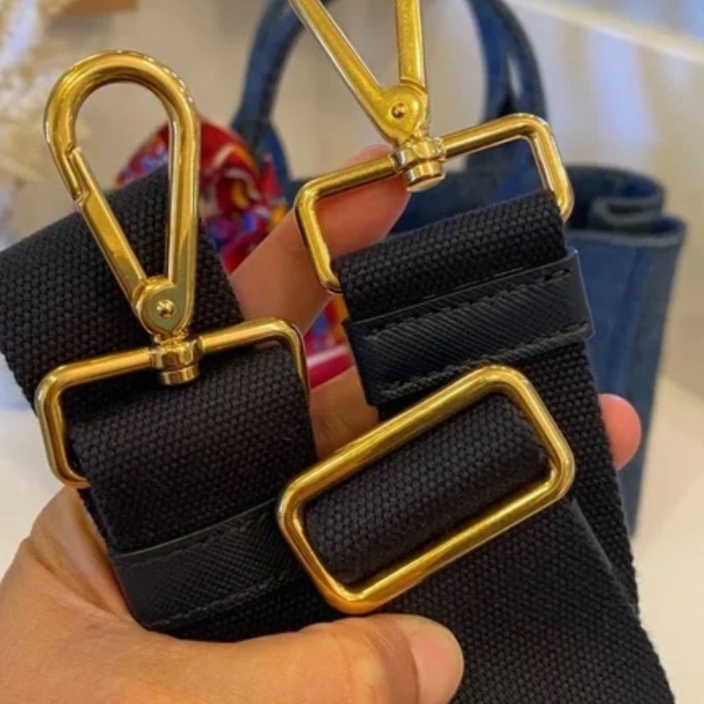 Prada bag - Picture 8 of 9